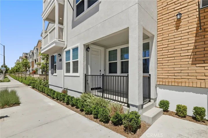 175 W La Palma Avenue 6, Anaheim, California 92801