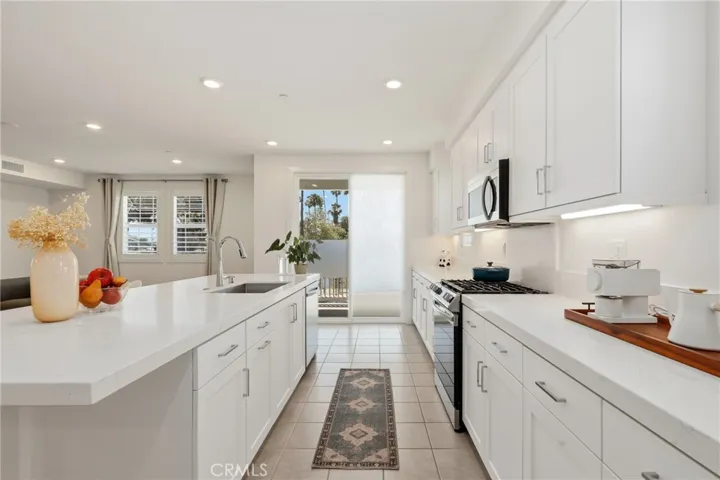 175 W La Palma Avenue 6, Anaheim, California 92801