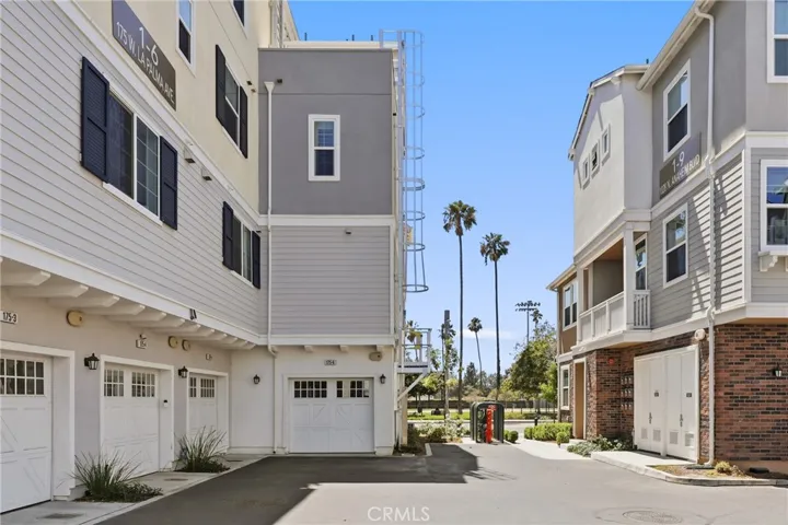 175 W La Palma Avenue 6, Anaheim, California 92801