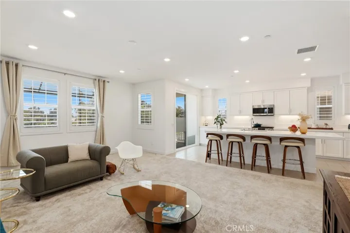 175 W La Palma Avenue 6, Anaheim, California 92801