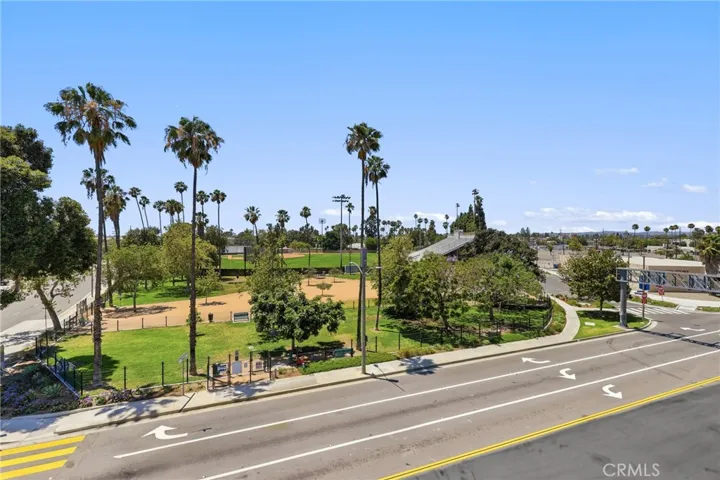175 W La Palma Avenue 6, Anaheim, California 92801