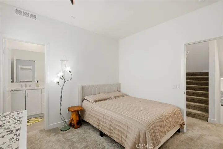 175 W La Palma Avenue 6, Anaheim, California 92801