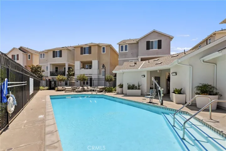175 W La Palma Avenue 6, Anaheim, California 92801