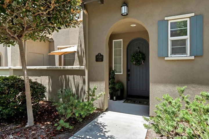 Private Patio Entry