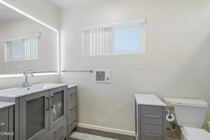 33 Lower Level bathroom