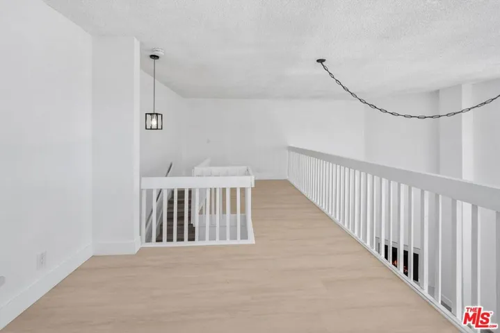 19 Sunset Avenue 3, Venice, California 90291