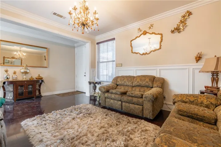 Living Room upon entry