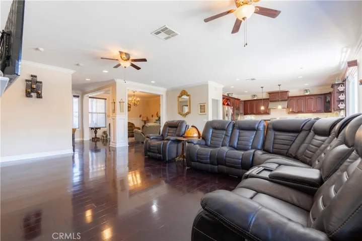 Double Ceiling Fan-Family Room