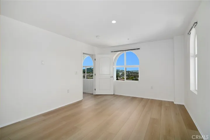 124 W Colorado 502, Glendale, California 91204