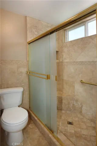 Private En-Suite Walk In Shower