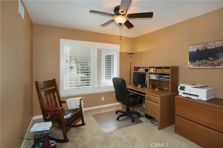 Ideal Room for Guests or a Home Office