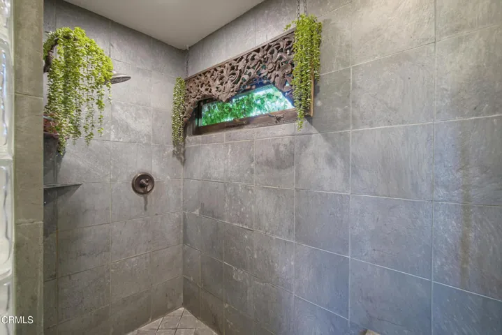 Primary shower / bathroom