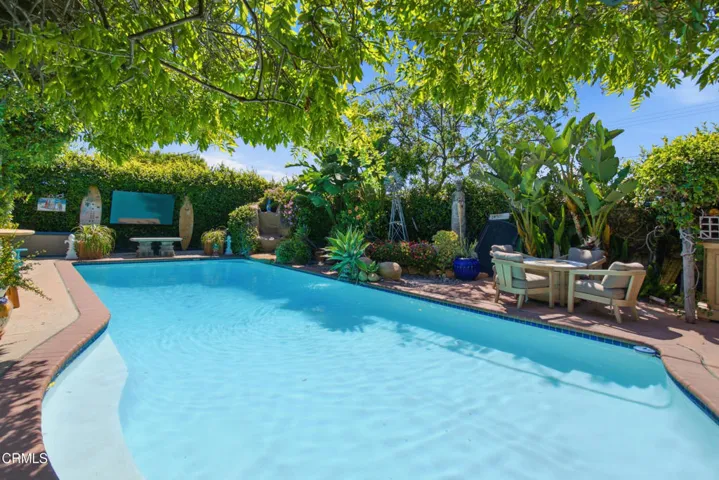 Pool area