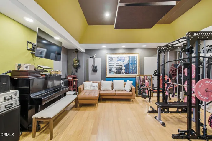 Music Studio bonus room