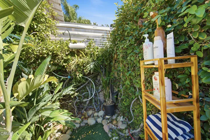 Pool shower area
