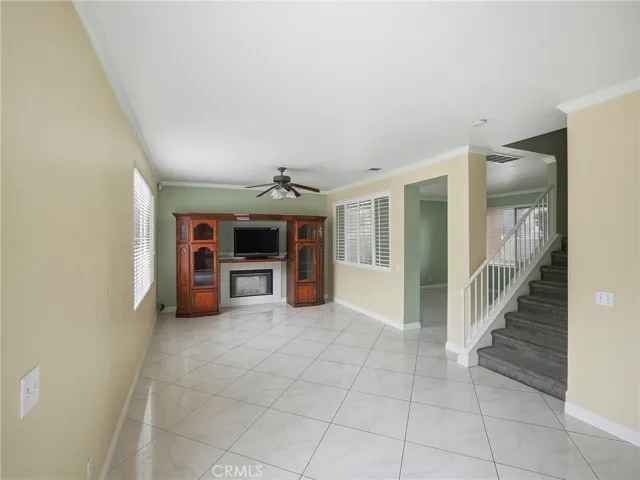 family Room w/fireplace