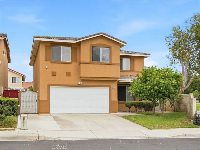 15689 Swan Rd, Fontana, California 92337