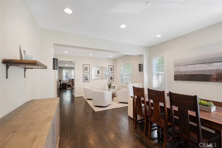 19 Via Alonso, San Clemente, California 92673