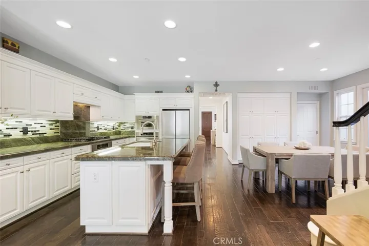 19 Via Alonso, San Clemente, California 92673