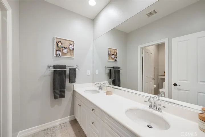 19 Via Alonso, San Clemente, California 92673