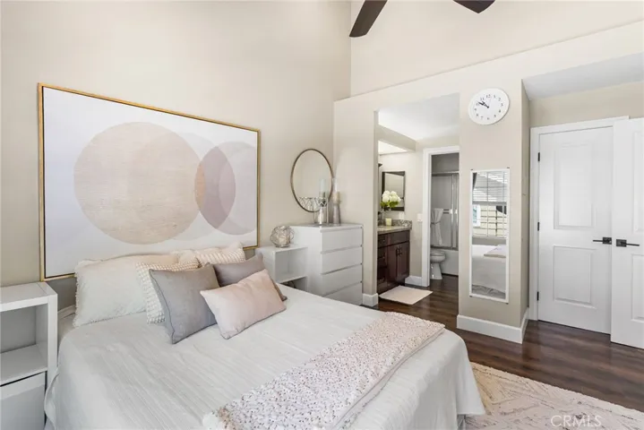 21156 River Glen, Lake Forest, California 92630