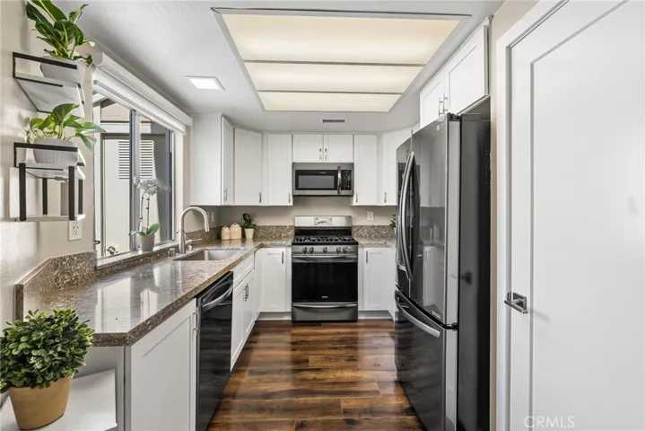 21156 River Glen, Lake Forest, California 92630