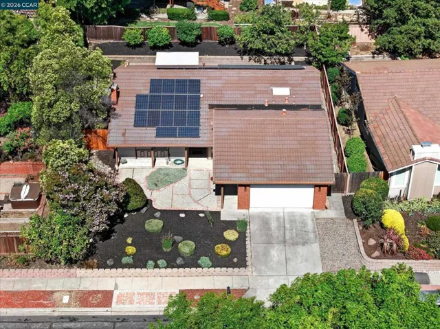 714 Navaronne Way, Concord, California 94518