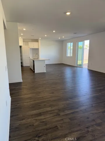 9567 E Silverstein Dr, Riverside, California 92508