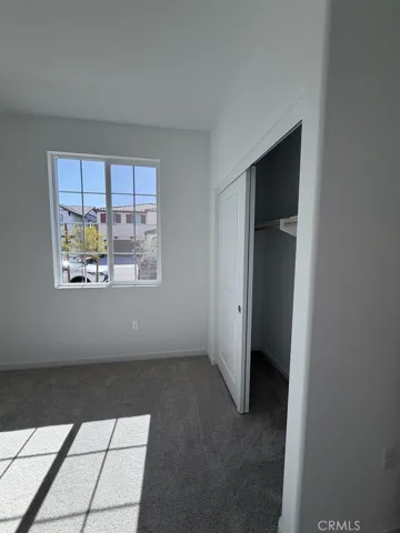 9567 E Silverstein Dr, Riverside, California 92508