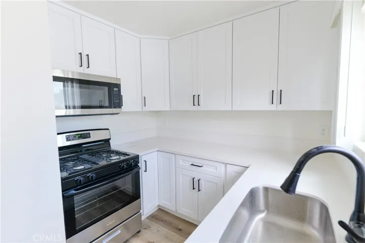 241 Avenida Pelayo 4, San Clemente, California 92672