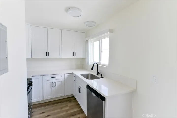 241 Avenida Pelayo 4, San Clemente, California 92672