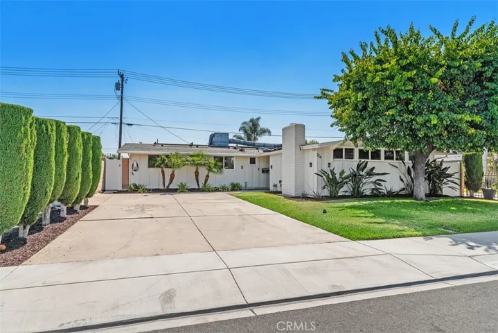 724 N Vine, Anaheim, California 92805