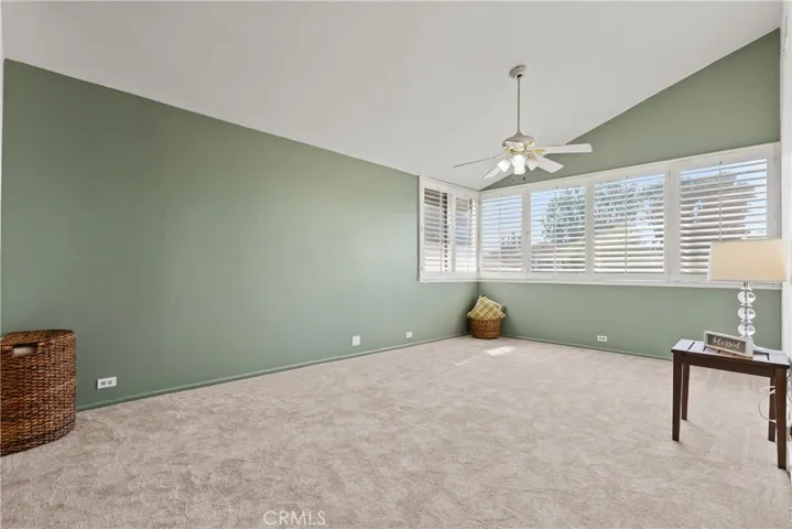 Primary bedroom newly painted and new carpet  ( June 2026 ) Soft  and  relaxing