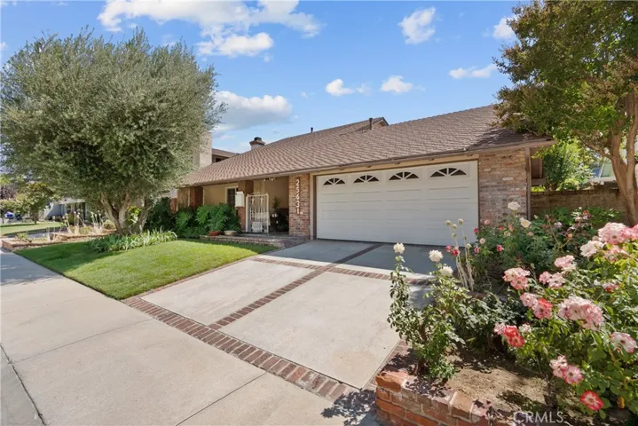 25631 Bellerive, Valencia, California 91355