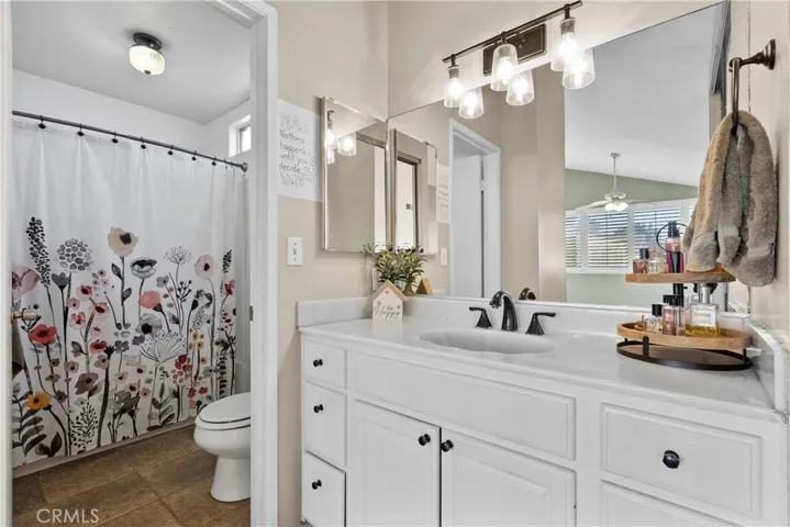 Primary bath