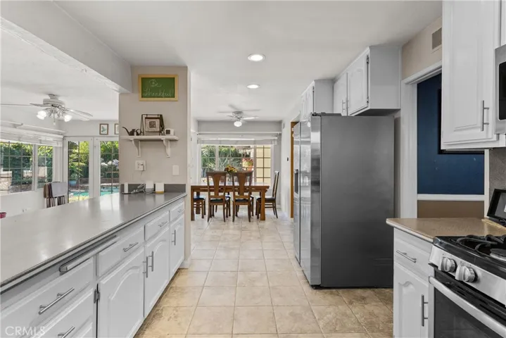 Spacious counter open to the family room for easy entertaining