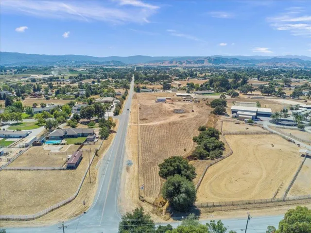 2055 Rucker Avenue, Gilroy, California 95020
