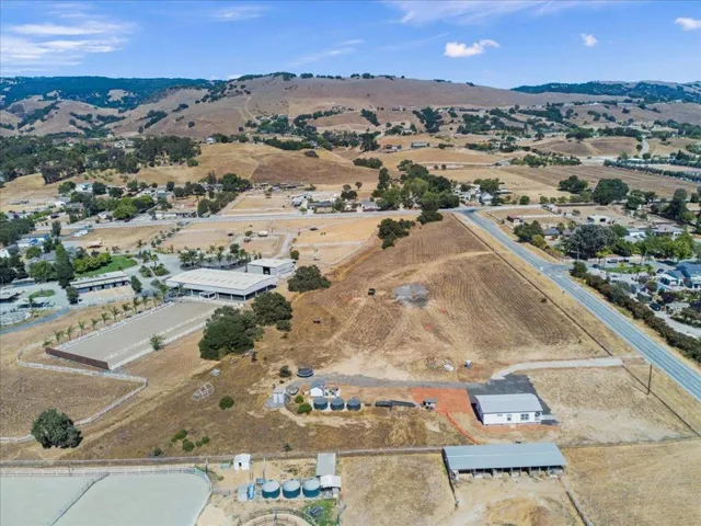 2055 Rucker Avenue, Gilroy, California 95020