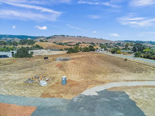 2055 Rucker Avenue, Gilroy, California 95020