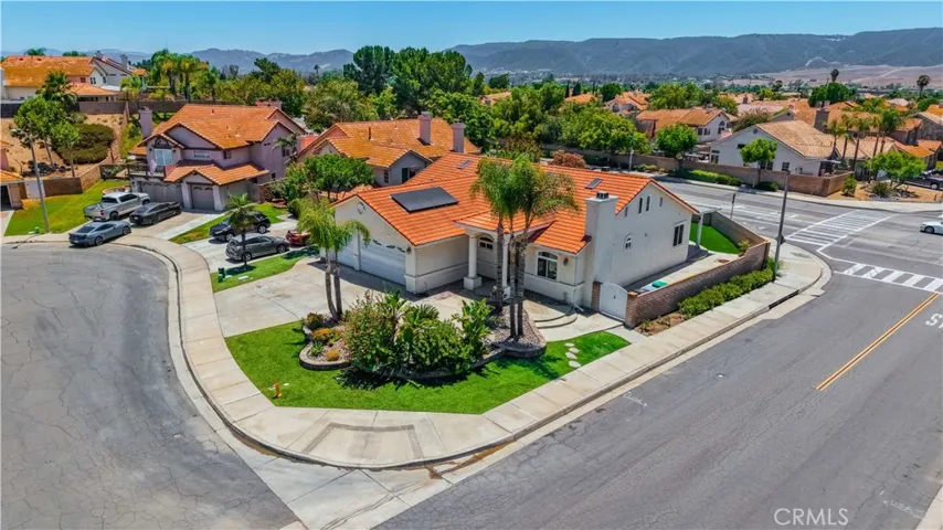 24007 Jonquil, Murrieta, California 92562