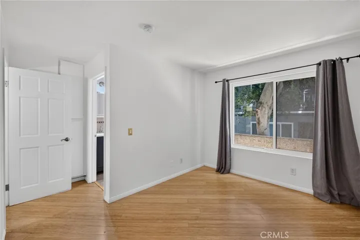 1237 E 6th Street 106, Long Beach, California 90802