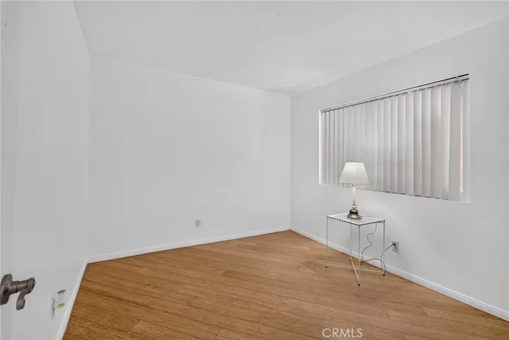 1237 E 6th Street 106, Long Beach, California 90802