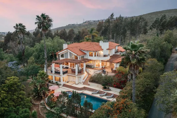 20784 Fortuna Del Norte, Escondido, California 92029