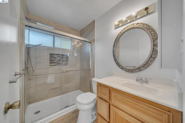 8848 La Riviera Dr B, Sacramento, California 95826 — photo 5