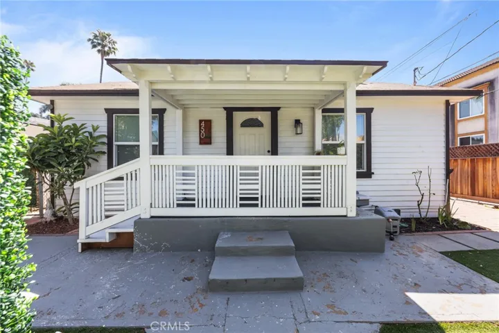 450 N Holliston, Pasadena, California 91106