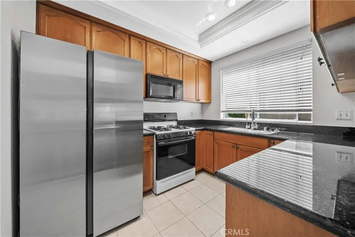 632 Springbrook 7, Irvine, California 92614