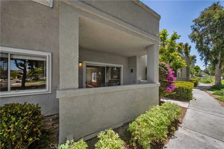 632 Springbrook 7, Irvine, California 92614