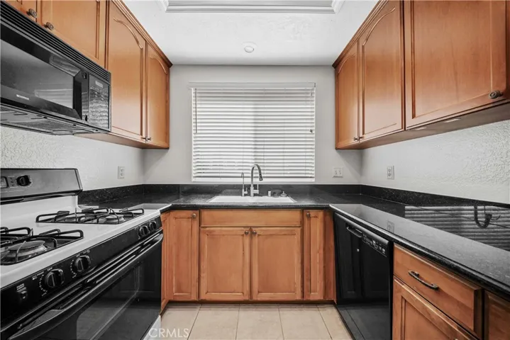 632 Springbrook 7, Irvine, California 92614