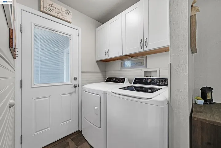 25483 Lindenwood Way, Hayward, California 94545
