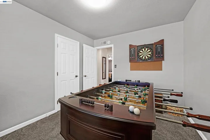 25483 Lindenwood Way, Hayward, California 94545